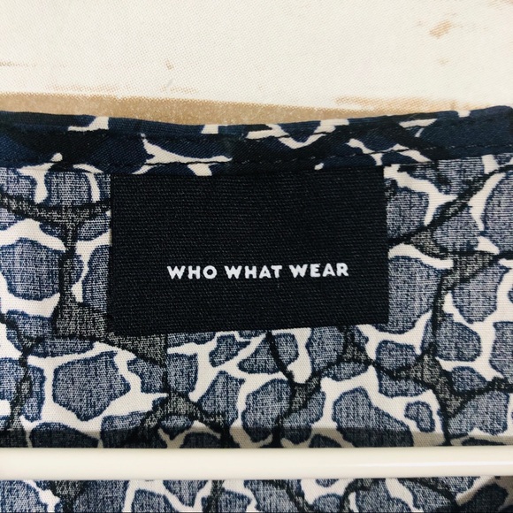 Who What Wear women’s short sleeve button blouse - Picture 2 of 5